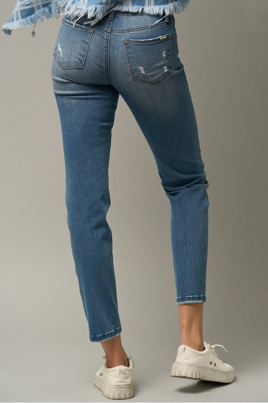 Trim Raw Hem Girlfriend Jeans